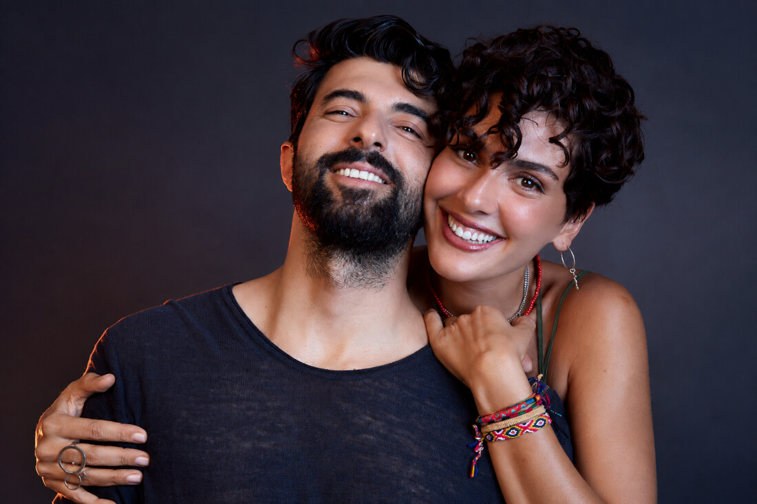 Engin Akyürek et Bergüzar Korel