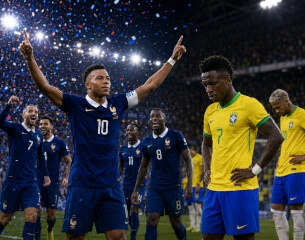 Mbappé assume, Vinicius s’efface