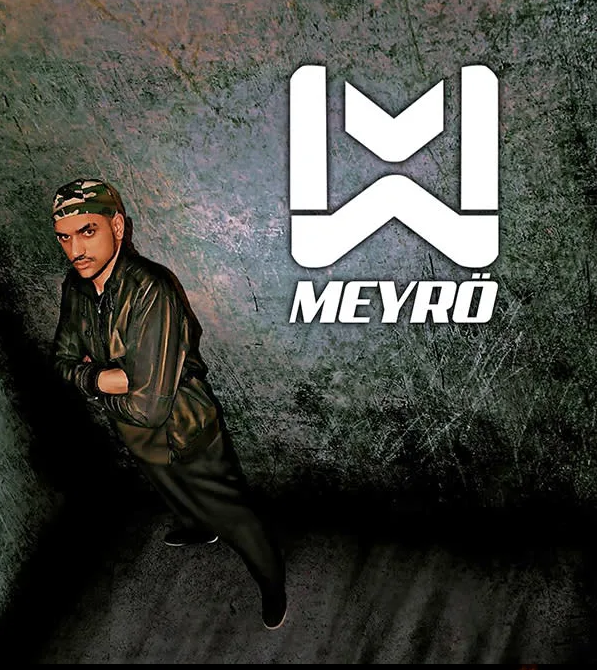 Emrik Meyro - VIP Crossing